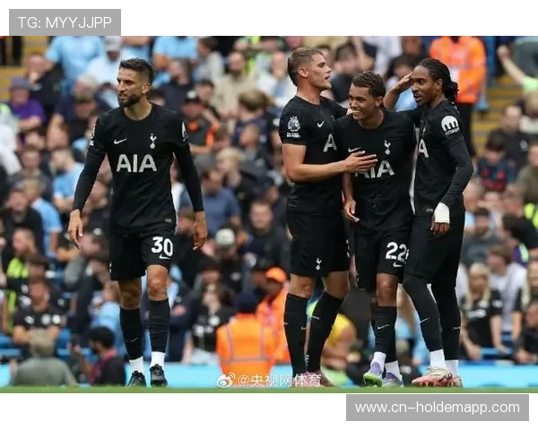 曼城上半场两球领先热刺，塞门约连续五场破门